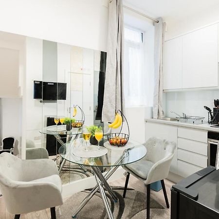 Large Studio Apartment 30 Mins To Oxford Street لندن المظهر الخارجي الصورة